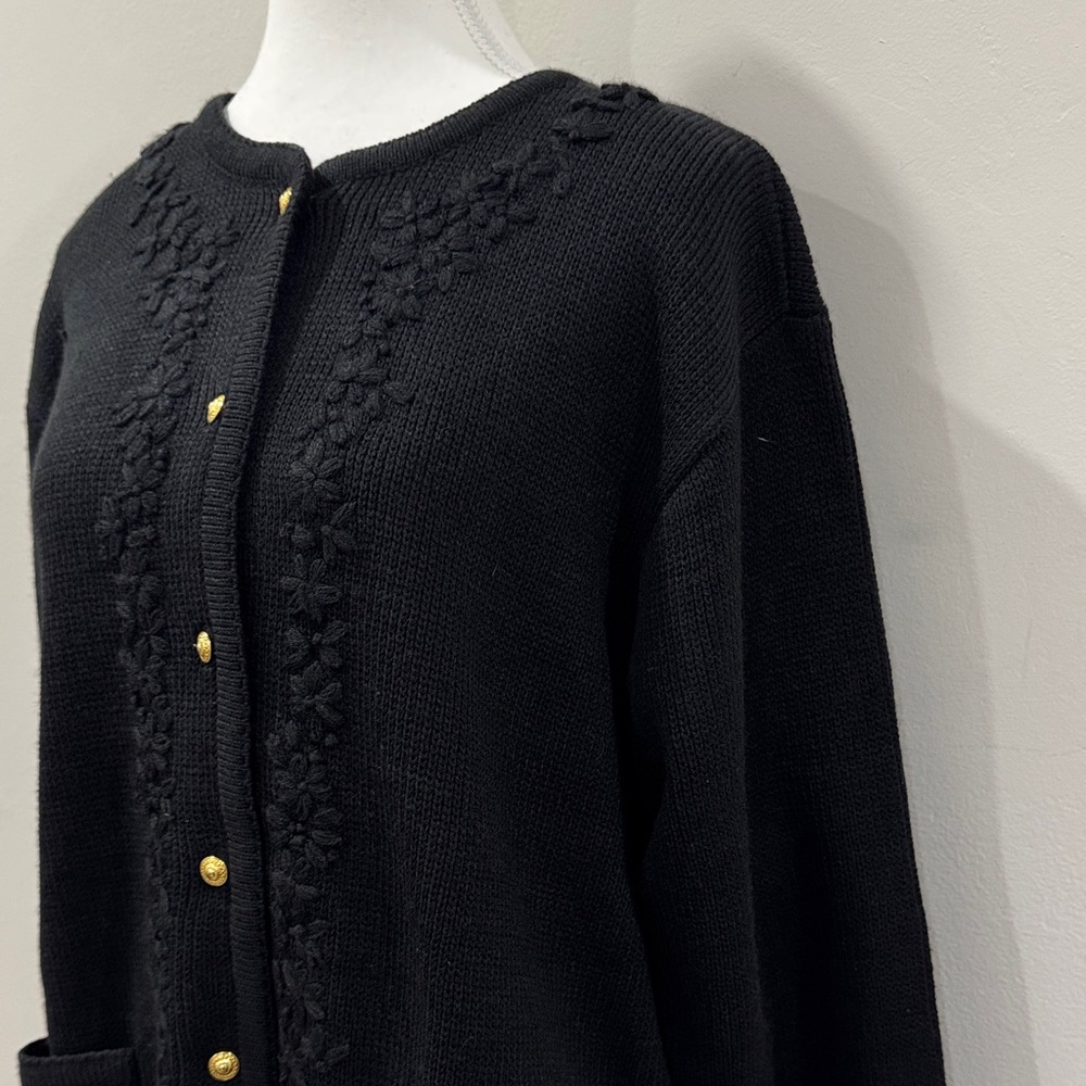 NWT Croft & Barrow Black Embroidered Cardigan with Gold Buttons